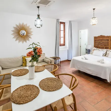 Apartmán La Jⲟya De Patios - Turisticos