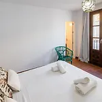 Apartament La Jⲟya De Patios - Turisticos *