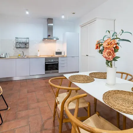 Apartament La Jⲟya De Patios - Turisticos *