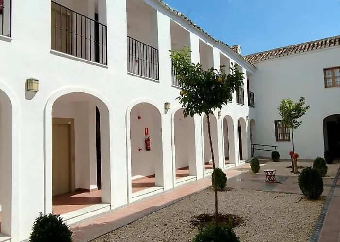 Апартаменты La Jⲟya De Patios - Turisticos