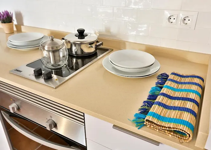 La Jⲟya De Patios - Turisticos Apartment