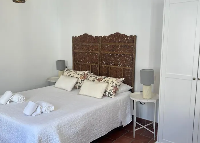 Apartment La Jⲟya De Patios - Turisticos Córdoba