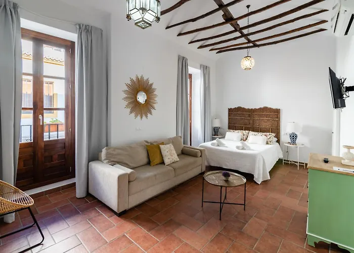 La Jⲟya De Patios - Turísticos Apartamento *