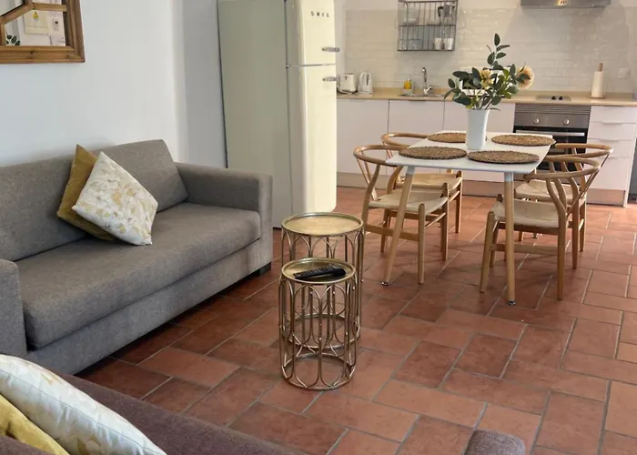 Apartamento La Jⲟya De Patios - Turísticos *