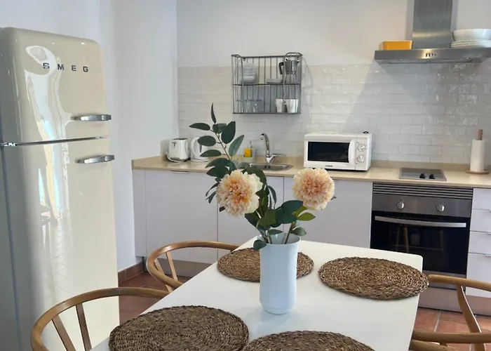 La Jⲟya De Patios - Turísticos Apartamento